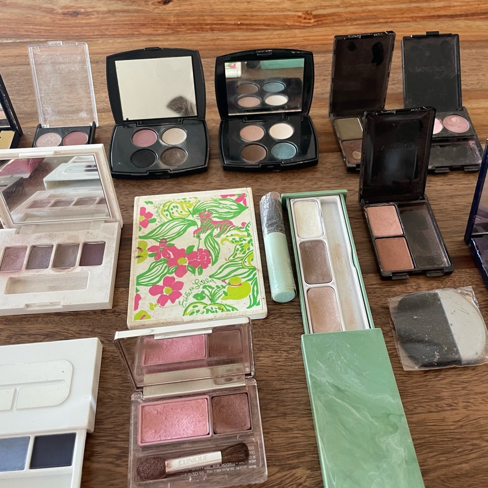 Estee Lauder & Clinique Make up Collection- 25 Pieces - Picture 3 of 6